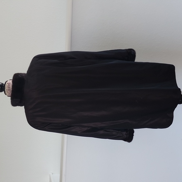 Reversible Sheared Mink Coat - Picture 8 of 16